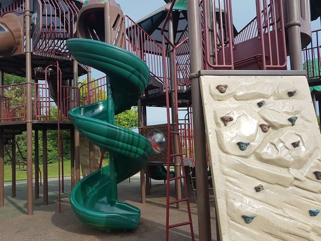 Brooks School Park | Fishers, IN 46037, USA