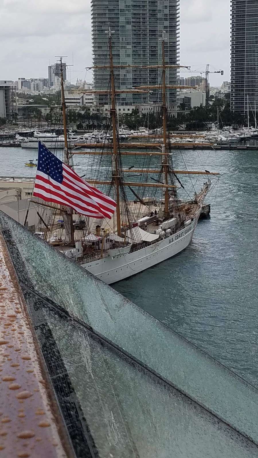 US Government Uscg | 100 MacArthur Causeway, Miami Beach, FL 33139, USA