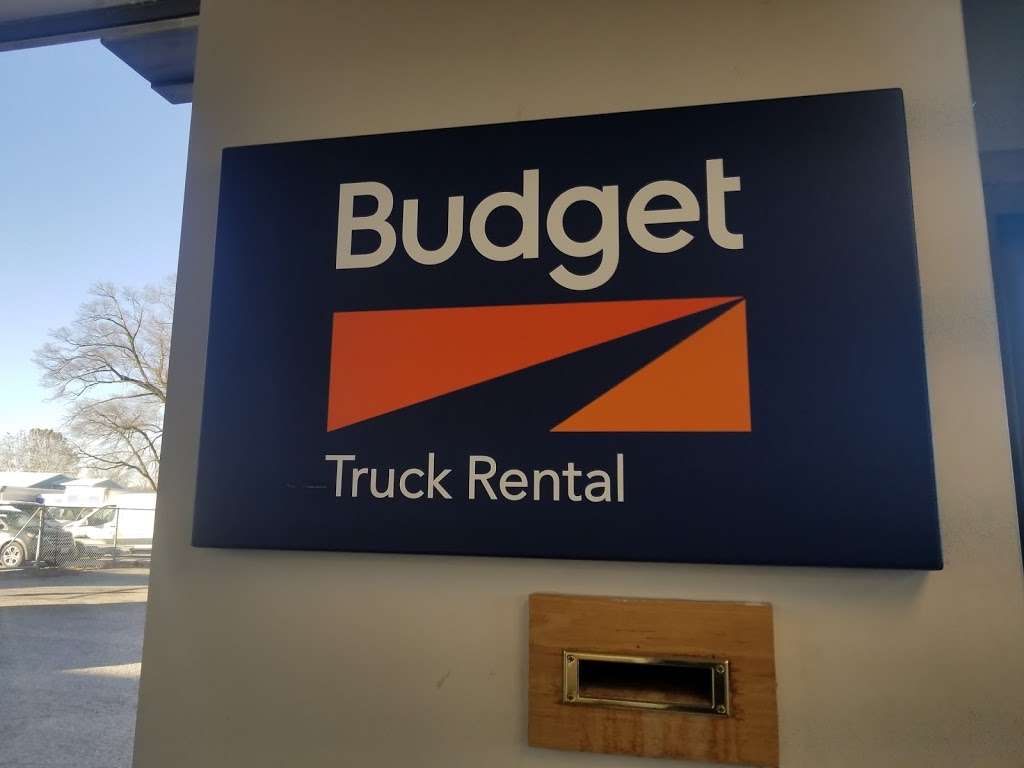 Budget Car Rental | 8225 Washington St, Indianapolis, IN 46231 | Phone: (317) 789-8740