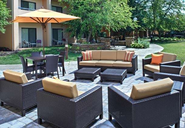 Courtyard by Marriott Chicago Lincolnshire | 505 Milwaukee Ave, Lincolnshire, IL 60069, USA | Phone: (847) 634-9555