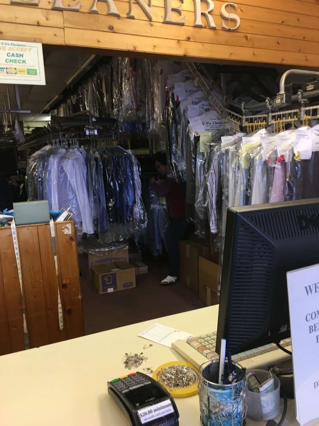 dry cleaners liberty township ohio