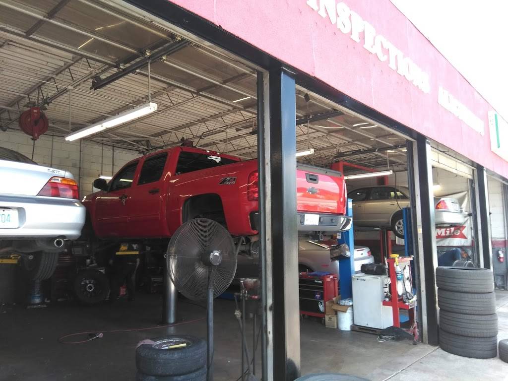 Taylors Discount Tire & Automotive | 2100 E Cone Blvd, Greensboro, NC 27405, USA | Phone: (336) 375-8883