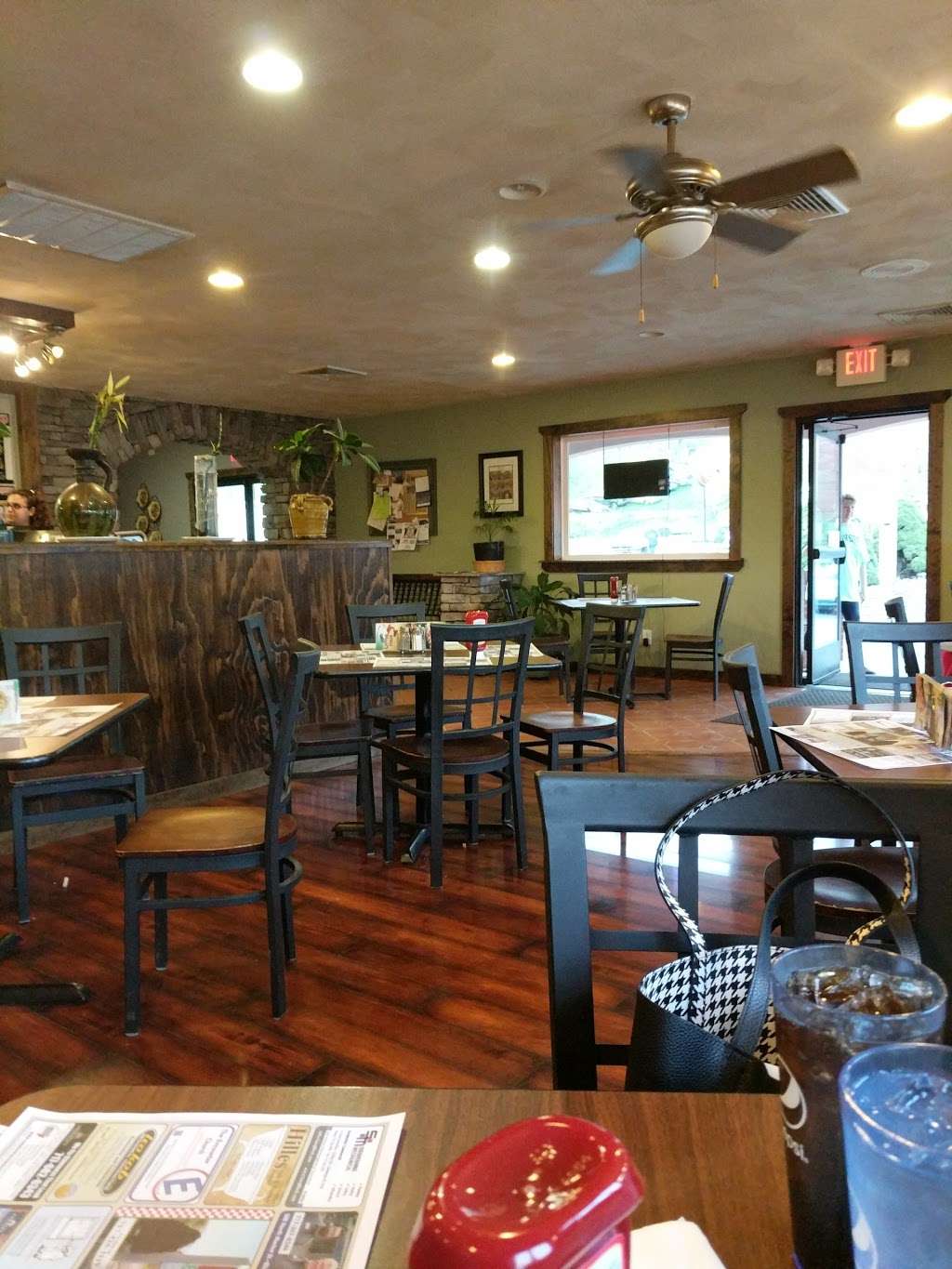 Little Italy Italian Restaurant | 2140 River Rd, Bainbridge, PA 17502, USA | Phone: (717) 426-1119