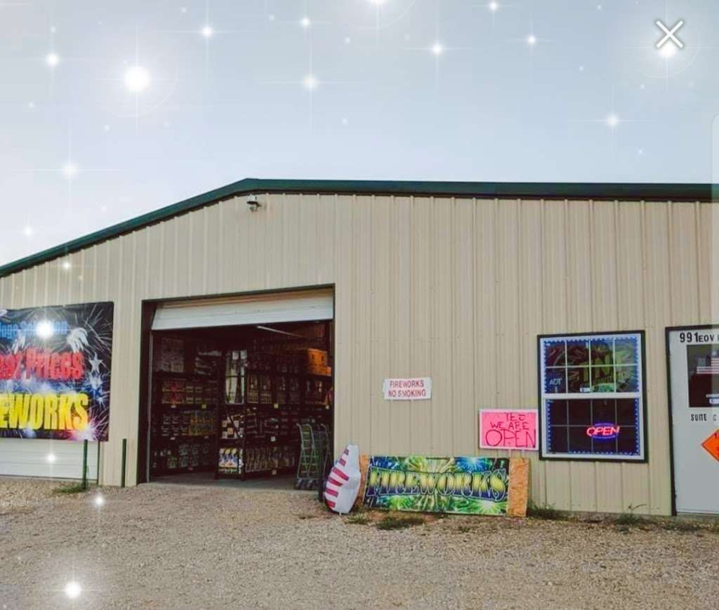 RNH FIREWORKS | 991 East Ovilla Road, Red Oak, TX 75154, USA | Phone: (817) 696-1606