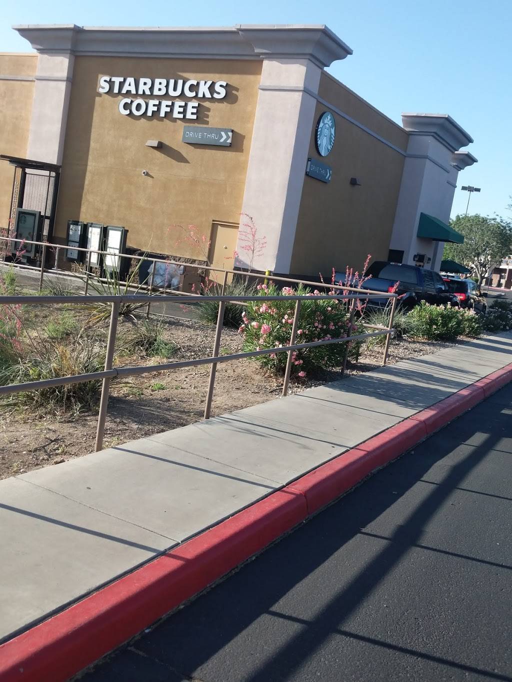 Starbucks | 1580 E Tucson Marketplace Blvd #100, Tucson, AZ 85713, USA | Phone: (520) 260-9386