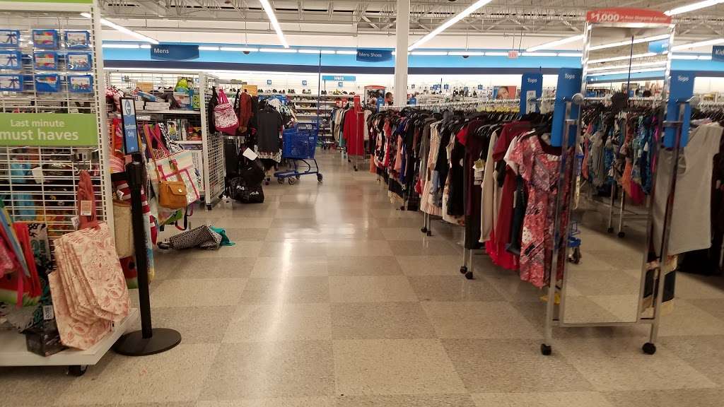 Ross Dress for Less | 7511 Lemont Rd, Darien, IL 60561 | Phone: (630) 985-6942