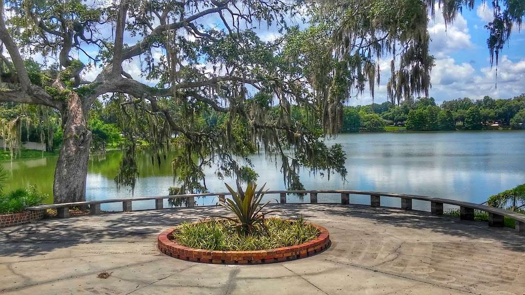 Lake Formosa Park | 1801 Alden Rd, Orlando, FL 32803, USA | Phone: (407) 246-2283