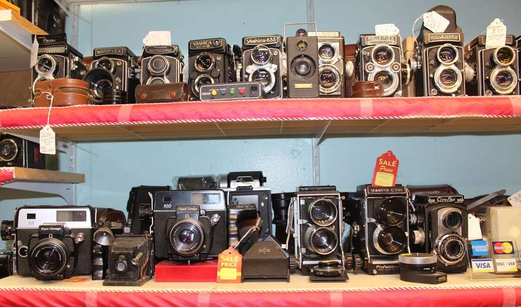 Clems Classic Cameras | 1425 Tomoka Farms Rd, Daytona Beach, FL 32124, USA | Phone: (386) 738-0549