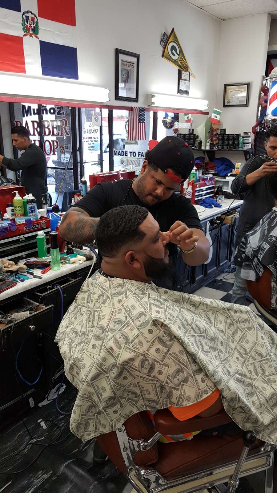 Munoz BARBER SHOP @mbarbershop | 8446 Alondra Blvd, Paramount, CA 90723 | Phone: (562) 965-6314