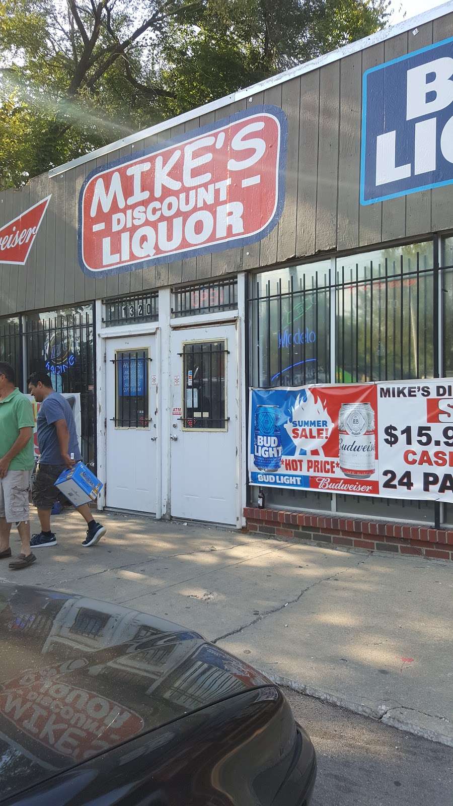 Mikes Discount Liquor | 1320 Merriam Ln, Kansas City, KS 66103, USA