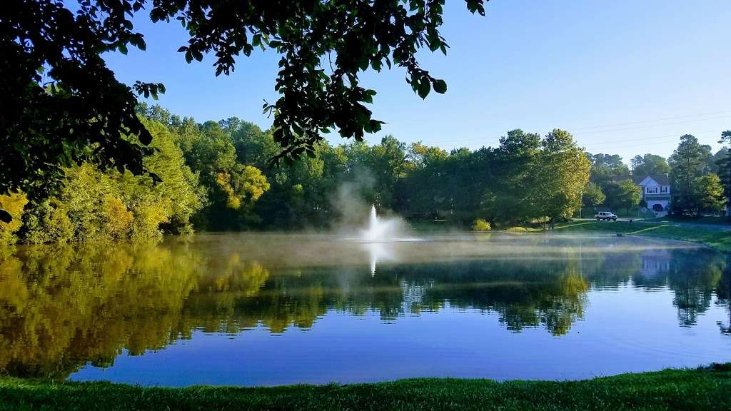 Bells Mill Fishing Pond - Private | 6301-, 6399 Bells Mill Dr, Charlotte, NC 28269, USA