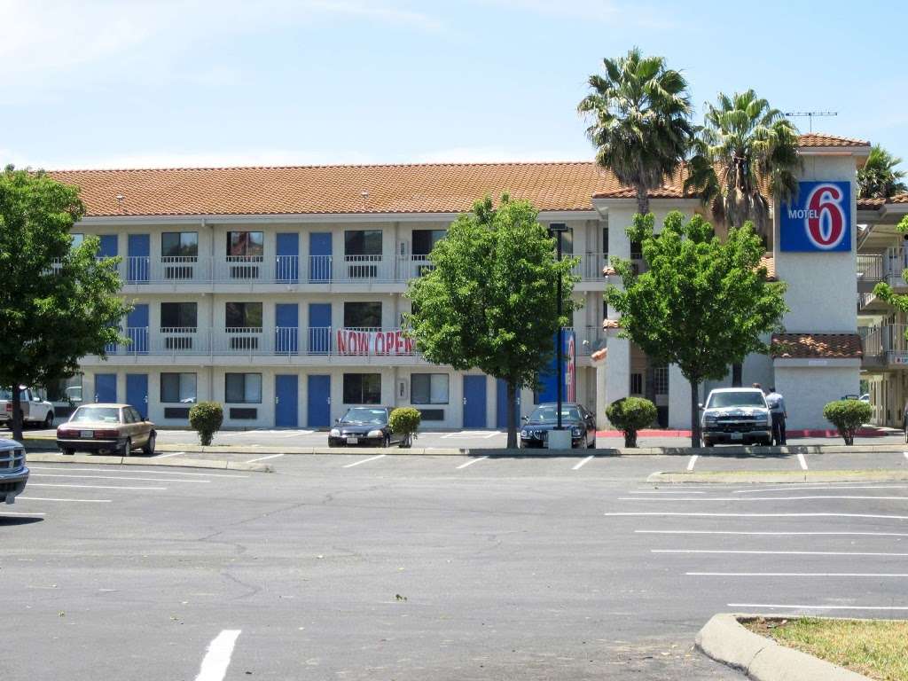 Motel 6 Fairfield - Napa Valley CA | 4376 Central Pl, Fairfield, CA 94534, USA | Phone: (707) 864-0800