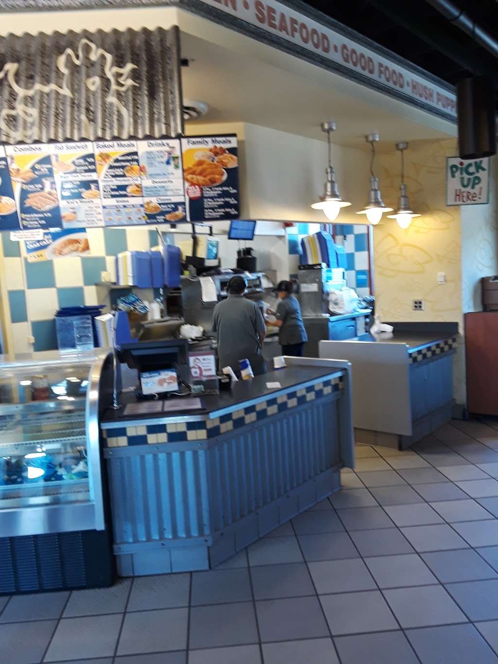 Long John Silvers | 2191 Independence Dr, Greenwood, IN 46143, USA | Phone: (317) 859-3379