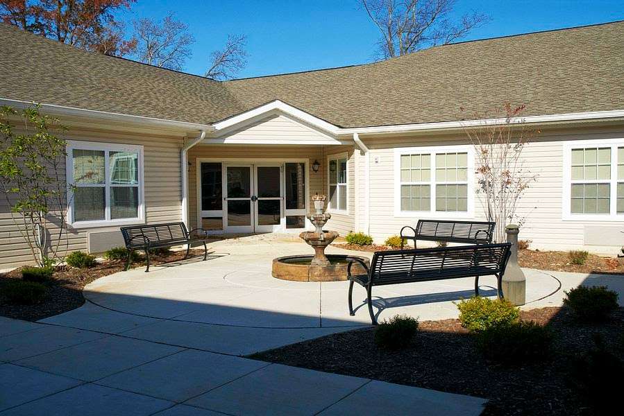 Woodmore House Assisted Living | 1717 Largo Rd, Upper Marlboro, MD 20774 | Phone: (240) 510-0786