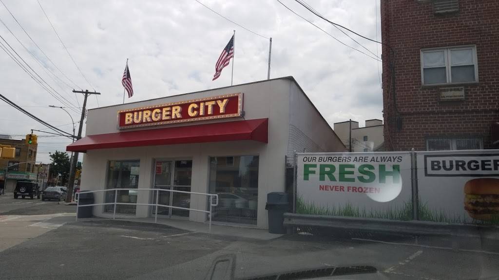 Burger City | 62-20 Forest Ave, Ridgewood, NY 11385, USA | Phone: (917) 909-1547