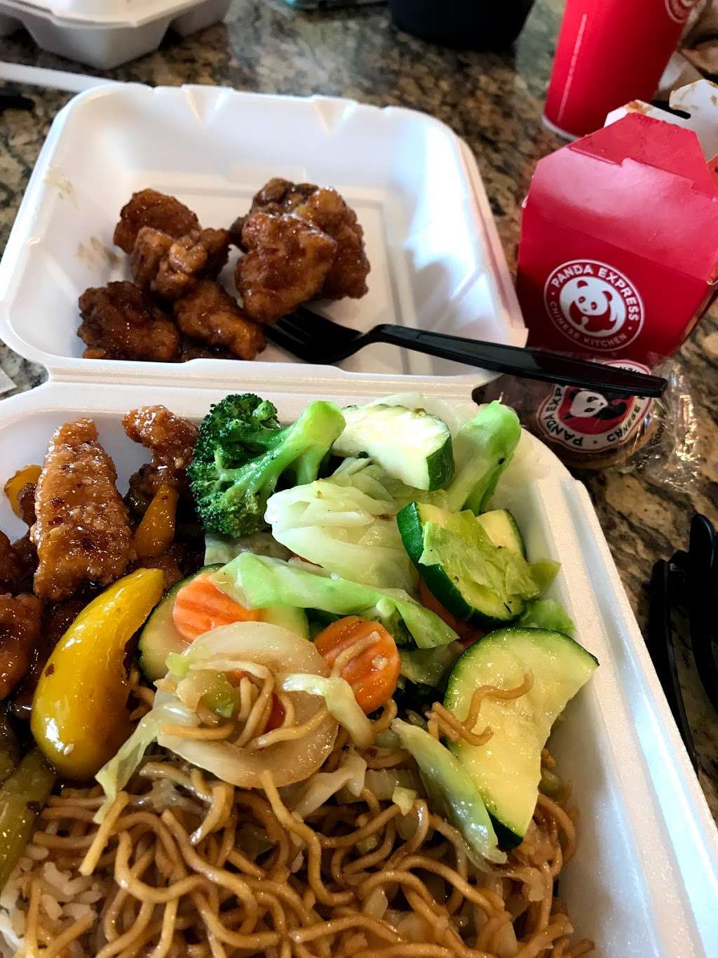 Panda Express | 5810 Dennis McCarthy Dr, Lebec, CA 93243, USA | Phone: (661) 858-2380