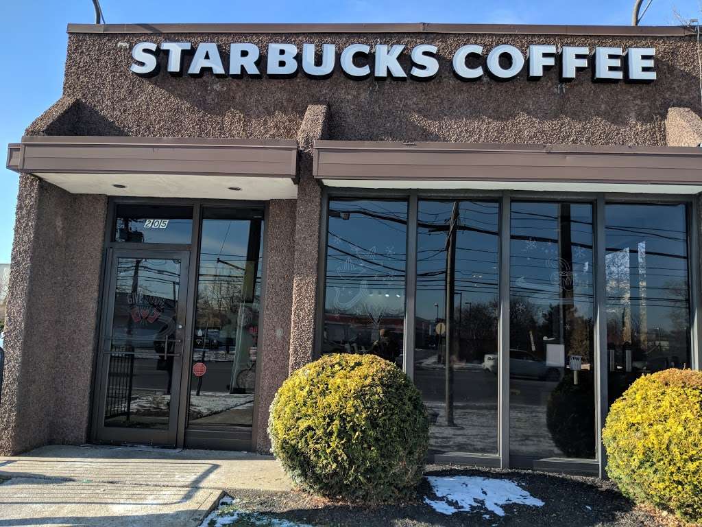 Starbucks | 205 Stewart Ave, Bethpage, NY 11714, USA | Phone: (516) 520-0698