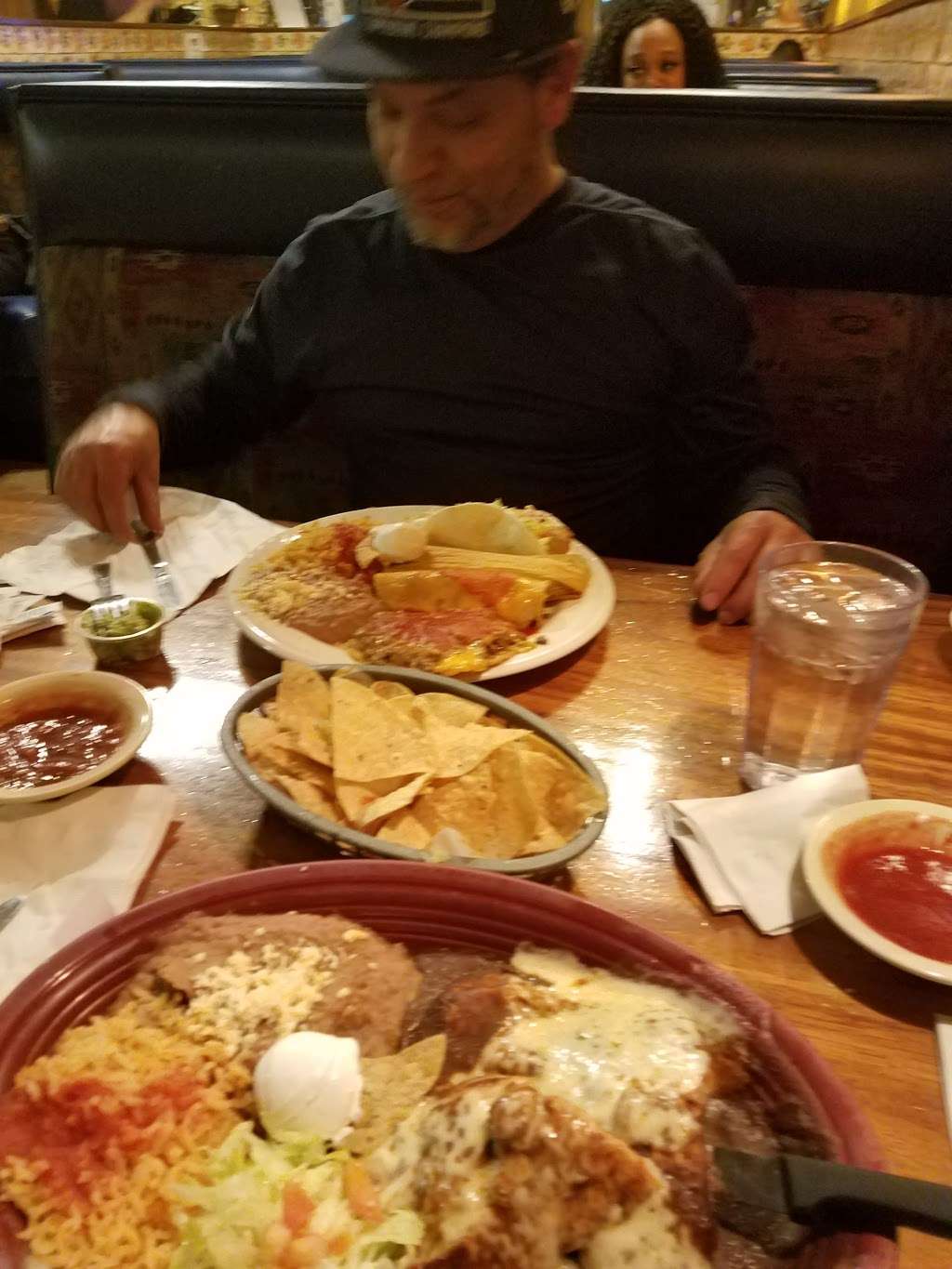 Pepes Mexican Restaurant | 943 River Oaks Dr, Calumet City, IL 60409, USA | Phone: (708) 891-2393