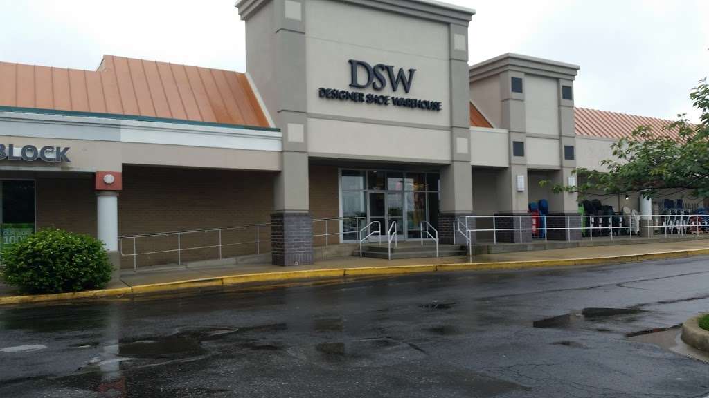 DSW Designer Shoe Warehouse | 23415 Three Notch Rd, California, MD 20619, USA | Phone: (301) 880-8001