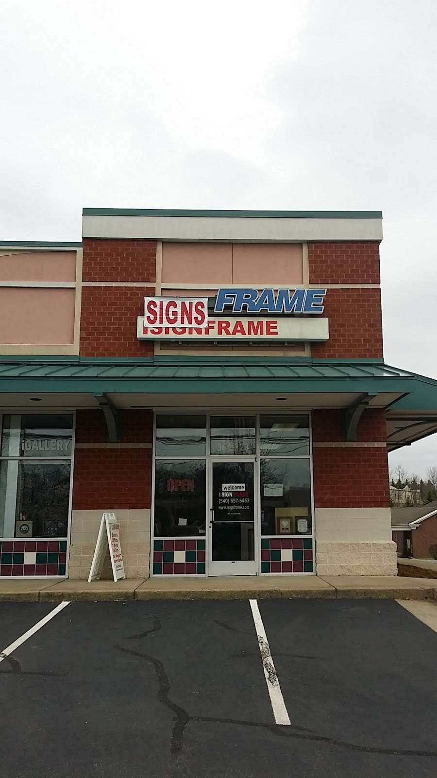 I Sign Frames | 364 Garrisonville Rd #123, Stafford, VA 22554 | Phone: (571) 264-4047