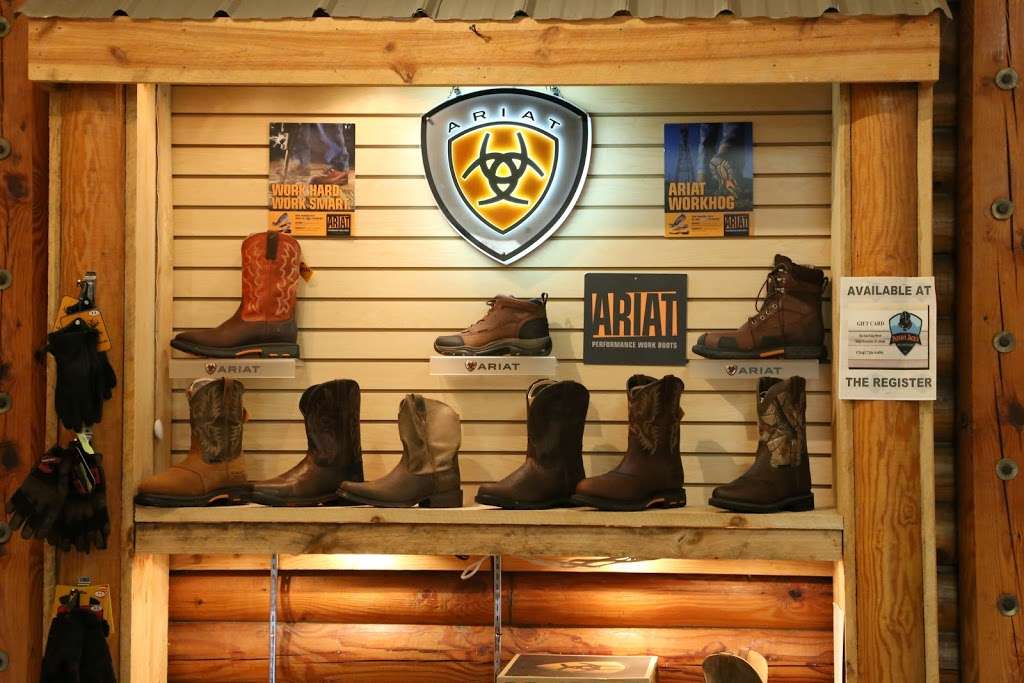 Patriot Jacks Outfitters | 832 E King St, Kings Mountain, NC 28086, USA | Phone: (704) 739-2989