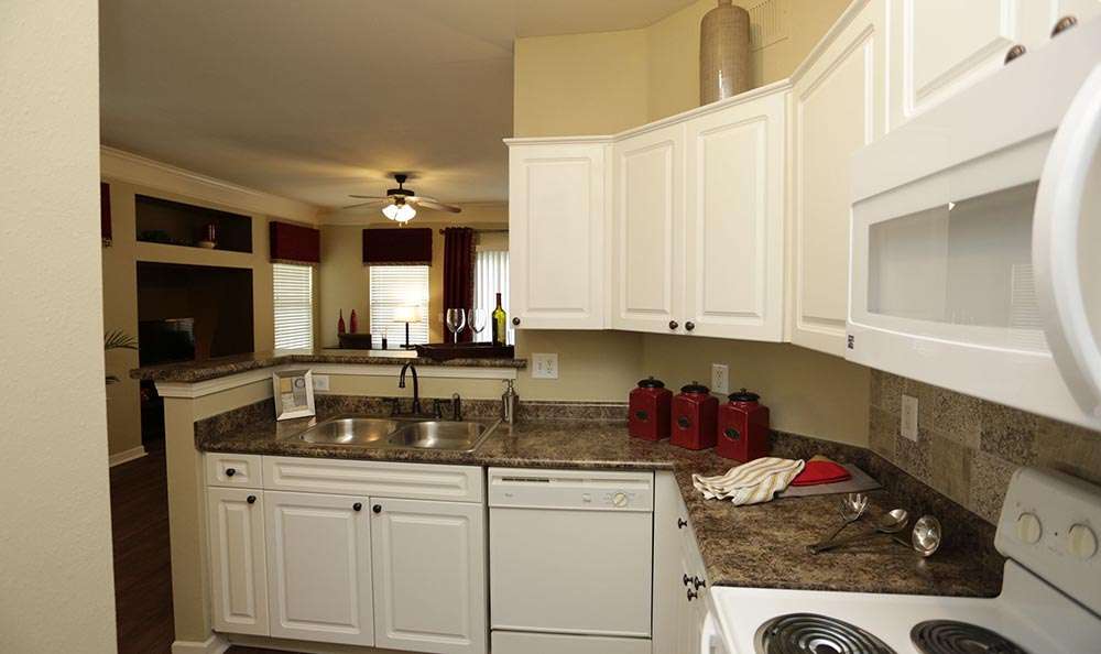 Lexington Farms Apartment Homes | 8500 W 131st Pl, Overland Park, KS 66213, USA | Phone: (913) 213-0412