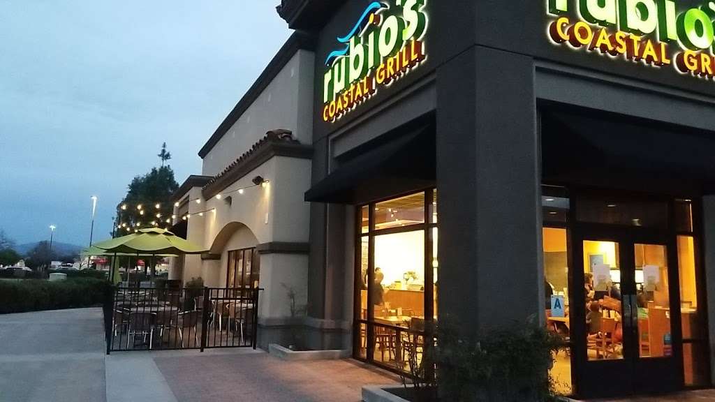 Rubios Coastal Grill | 130 Town Center Pkwy Suite D, Santee, CA 92071, USA | Phone: (619) 562-1275