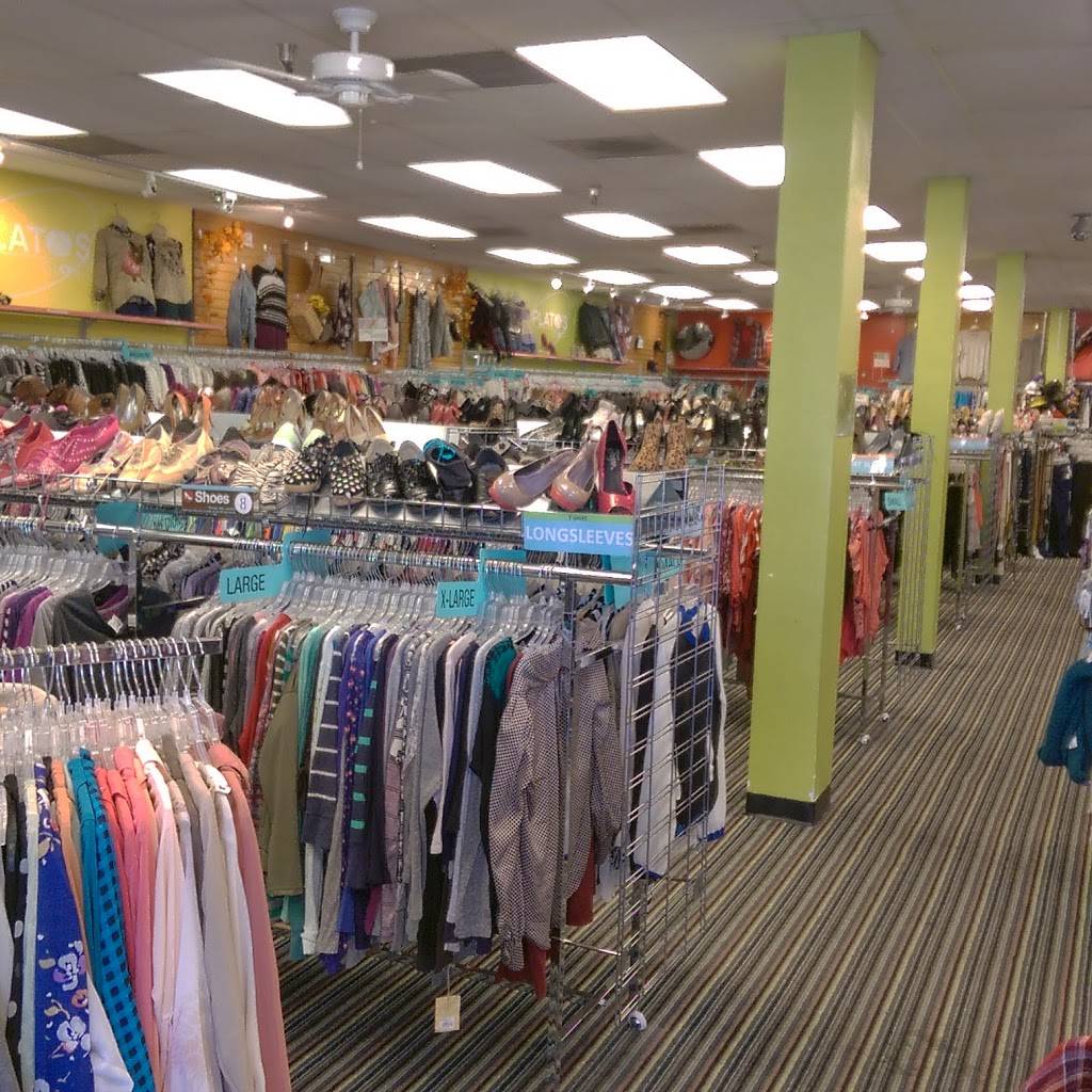 Platos Closet Fresno | 1053 E Shaw Ave, Fresno, CA 93710, USA | Phone: (559) 222-6700