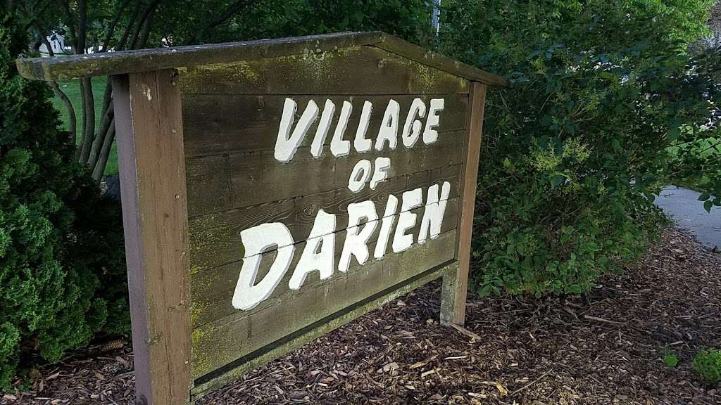 Darien Ice Cream Shoppe | 30 W Beloit St, Darien, WI 53114, USA | Phone: (262) 882-5060