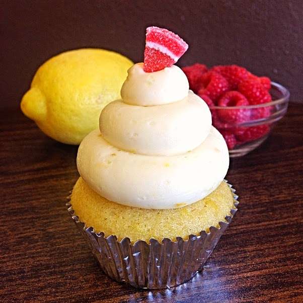 Kupcake Kitchen | 27737 Bouquet Canyon Rd, Santa Clarita, CA 91350, USA | Phone: (661) 296-4758