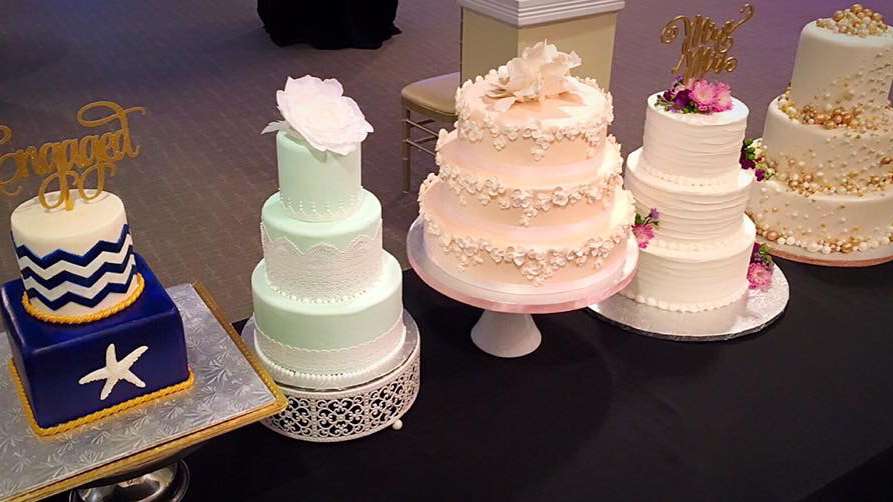 Storeybook Cakes, LLC | 13 Concord Court, Southbury, CT 06488, USA | Phone: (203) 560-4749