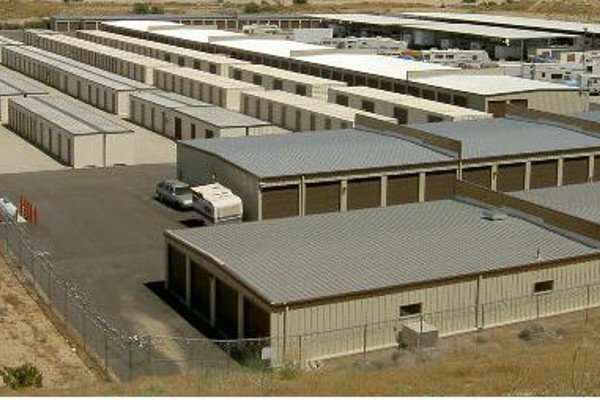Bear Valley RV & Self Storage | 18435 Bear Valley Rd, Hesperia, CA 92345, USA | Phone: (760) 244-7221