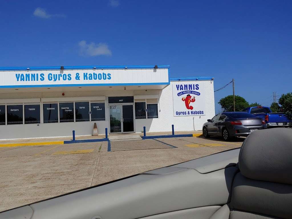 Yannis Gyros and Kebobs | 8027 Harborside Dr, Galveston, TX 77554, USA | Phone: (409) 632-7411