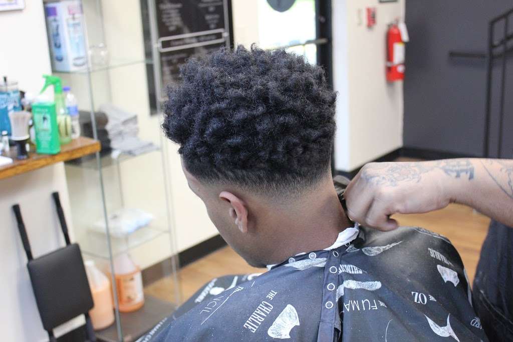 Vintage Blades Barbershop | 916 E Osceola Pkwy, Kissimmee, FL 34744 | Phone: (407) 910-4633