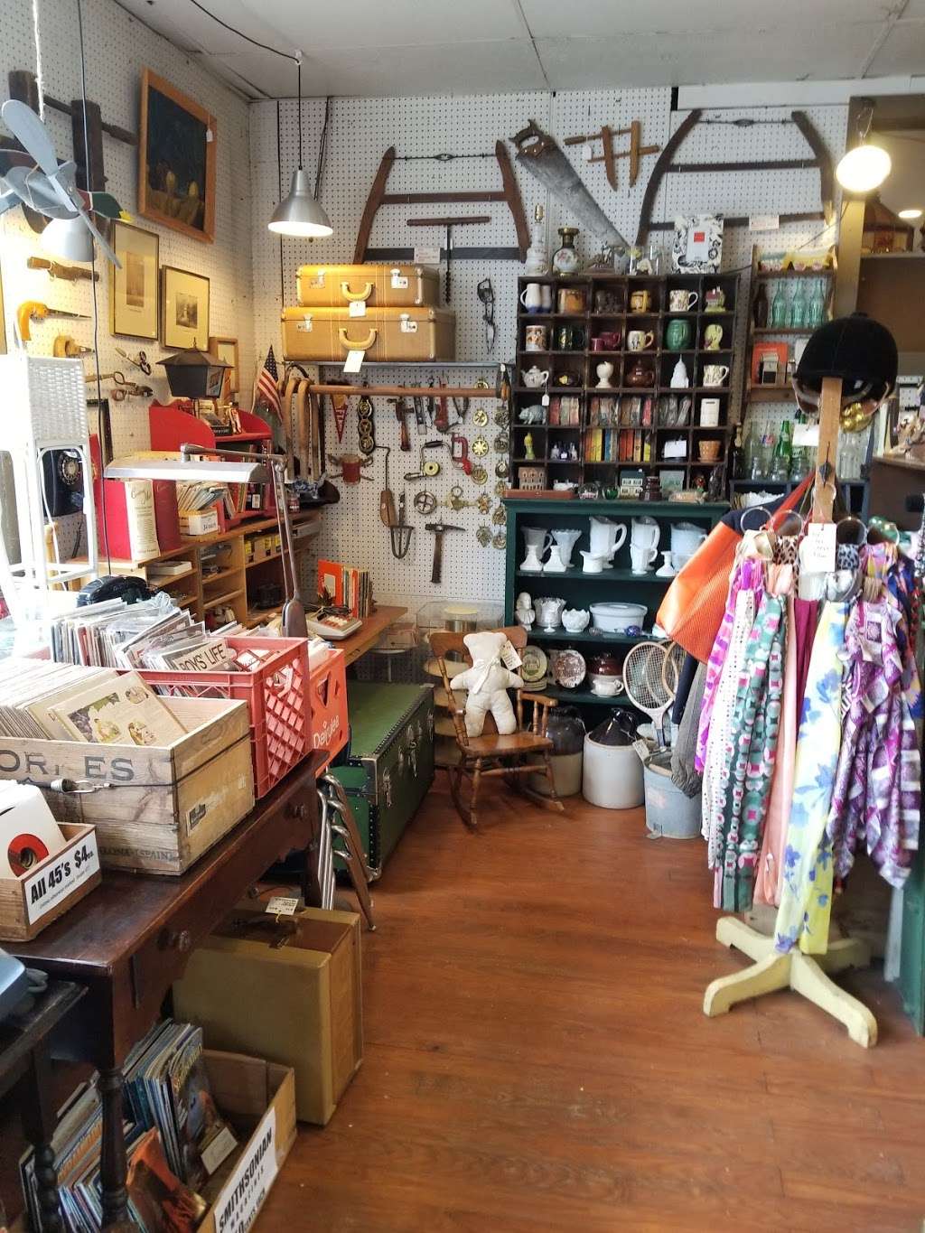 Antique Depot | 3720 Maryland Ave, Ellicott City, MD 21043 | Phone: (410) 750-2674