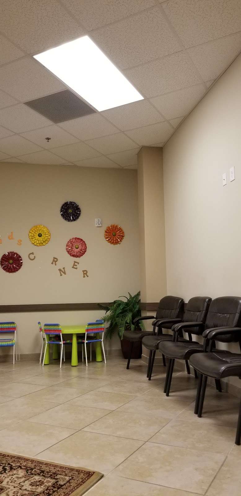 Pediatric center | 7790 West Grand Parkway South, Richmond, TX 77406, USA | Phone: (281) 341-9696