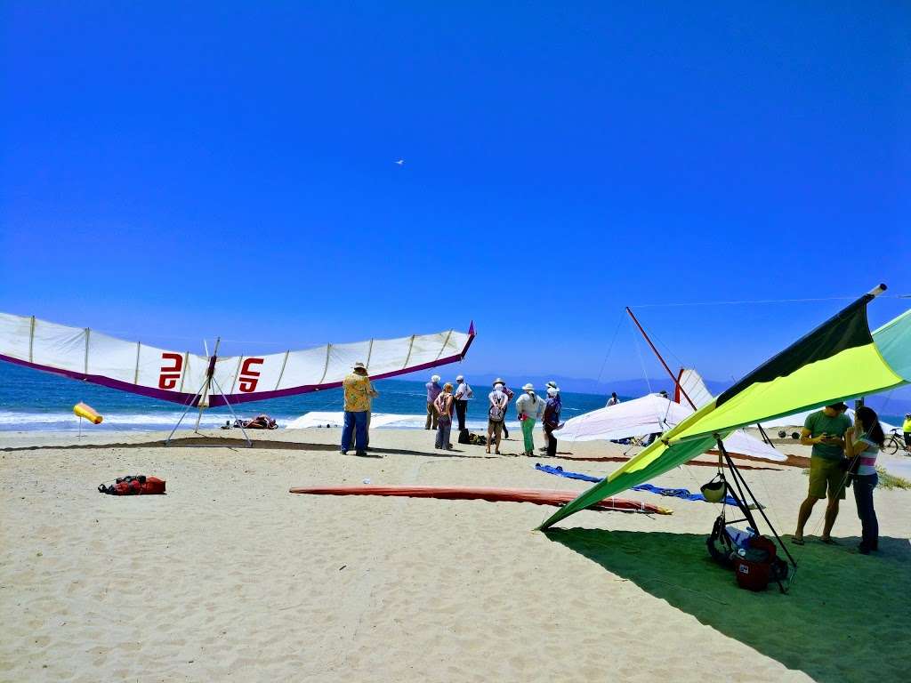 Dockweiler Beach | 12001 Vista Del Mar, Playa Del Rey, CA 90293, USA | Phone: (424) 526-7777