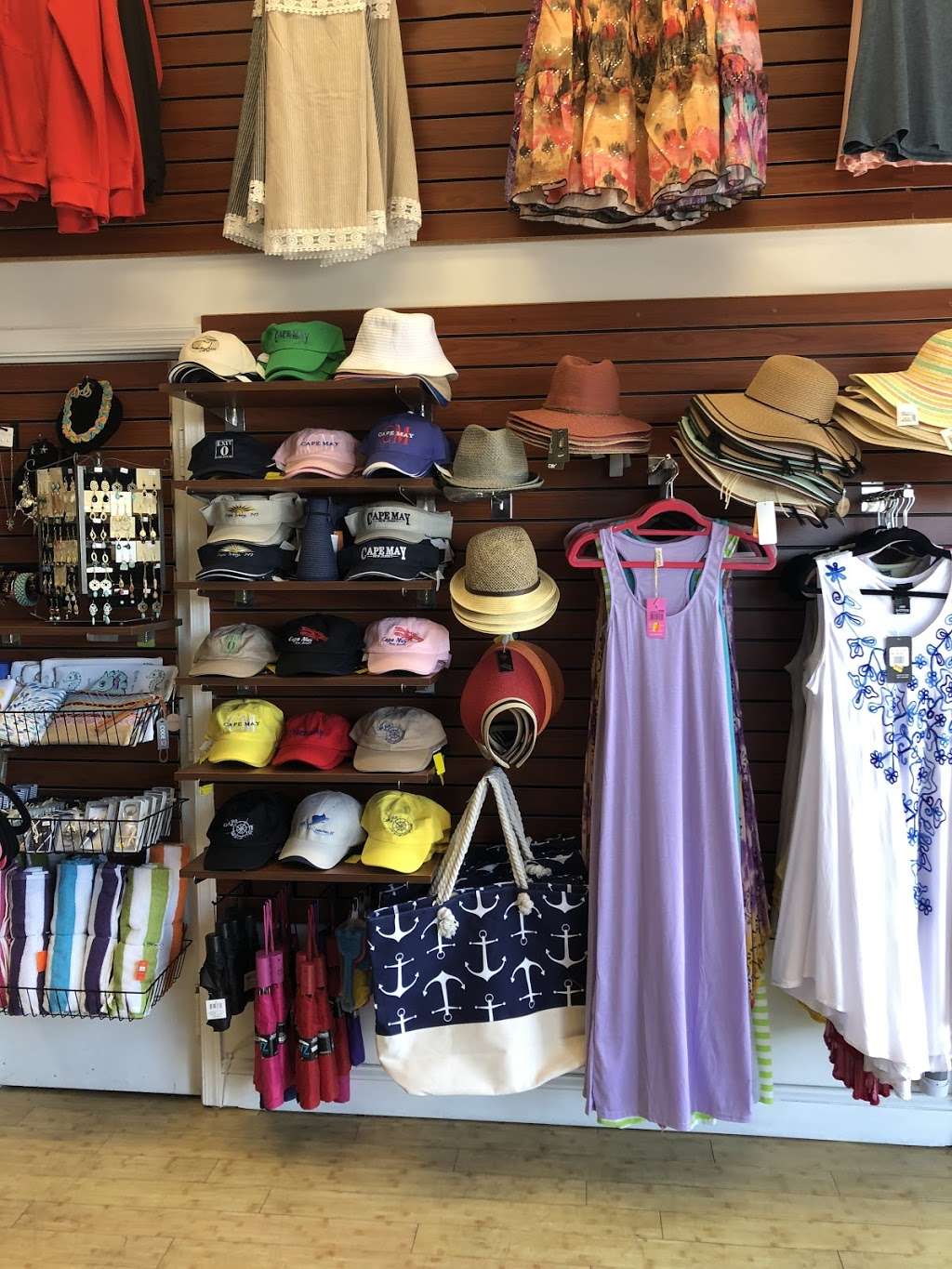 Sweet Treats Apparel | 305 A Beach Ave, Cape May, NJ 08204, USA | Phone: (609) 884-0104