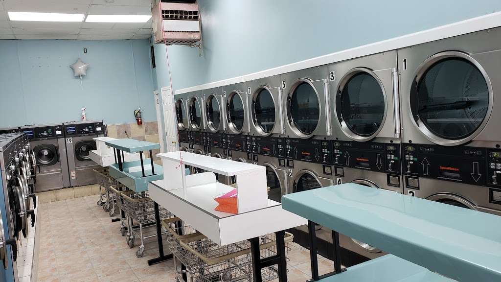 El Shaddai Laundromat - laundry  | Photo 2 of 3 | Address: 255 Hope Ave, Passaic, NJ 07055, USA | Phone: (973) 330-0090