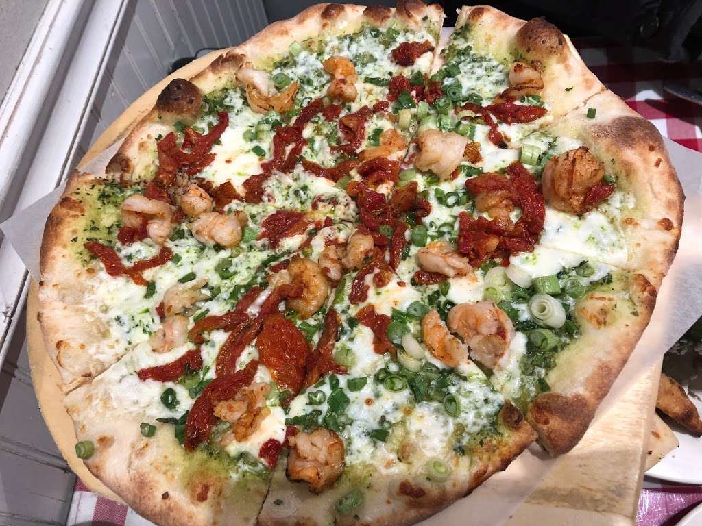 Waypoint Pizza | 15 Main St, Belvedere Tiburon, CA 94920, USA | Phone: (415) 435-3440