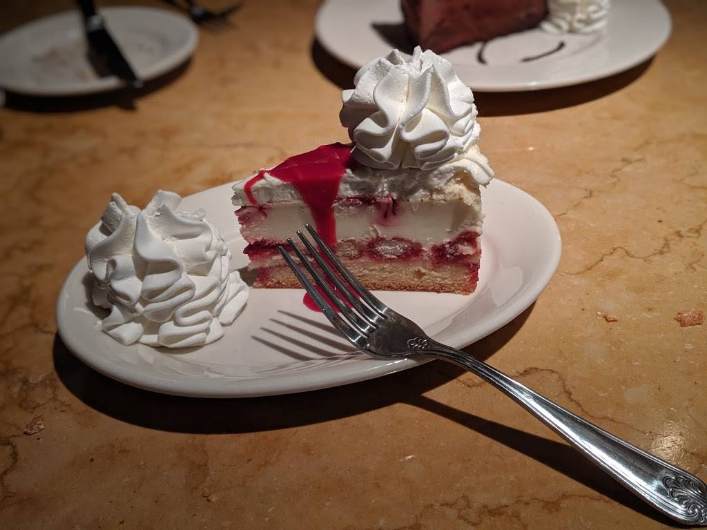 The Cheesecake Factory | 1 Walden Galleria, Cheektowaga, NY 14225, USA | Phone: (716) 685-2600