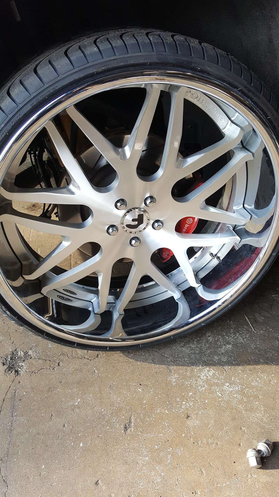 Swift Custom Wheels | 2302 E 38th St, Indianapolis, IN 46218, USA | Phone: (317) 500-4543