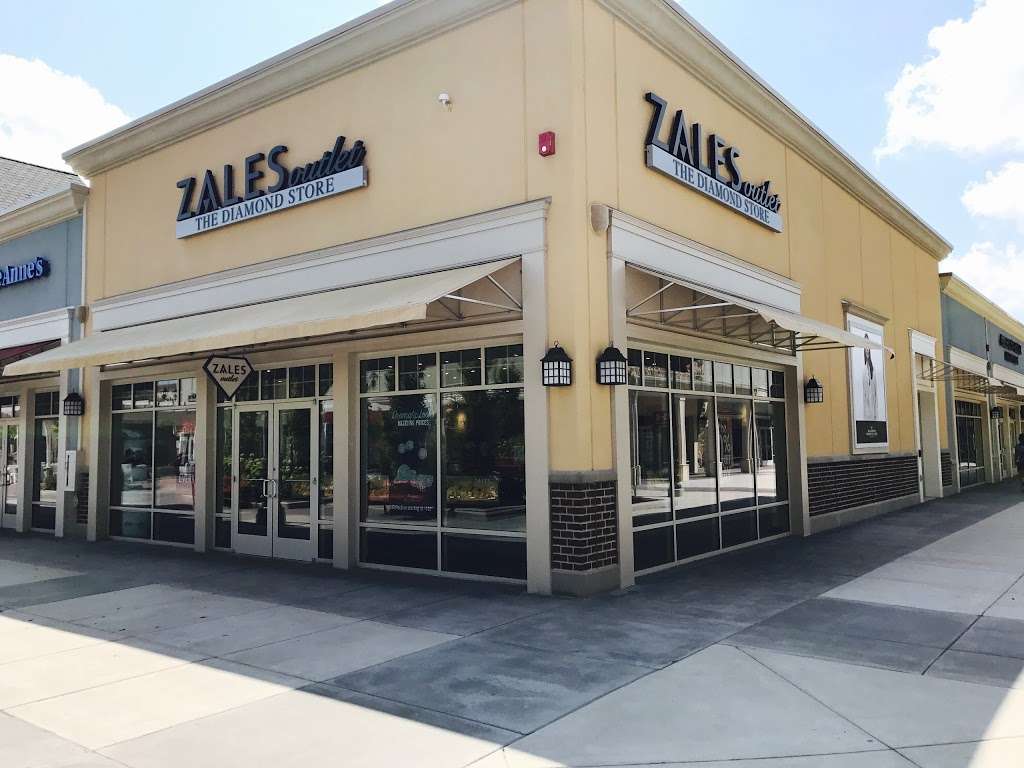 Zales Outlet | 100 Premium Outlets Dr, Blackwood, NJ 08012, USA | Phone: (856) 221-8628