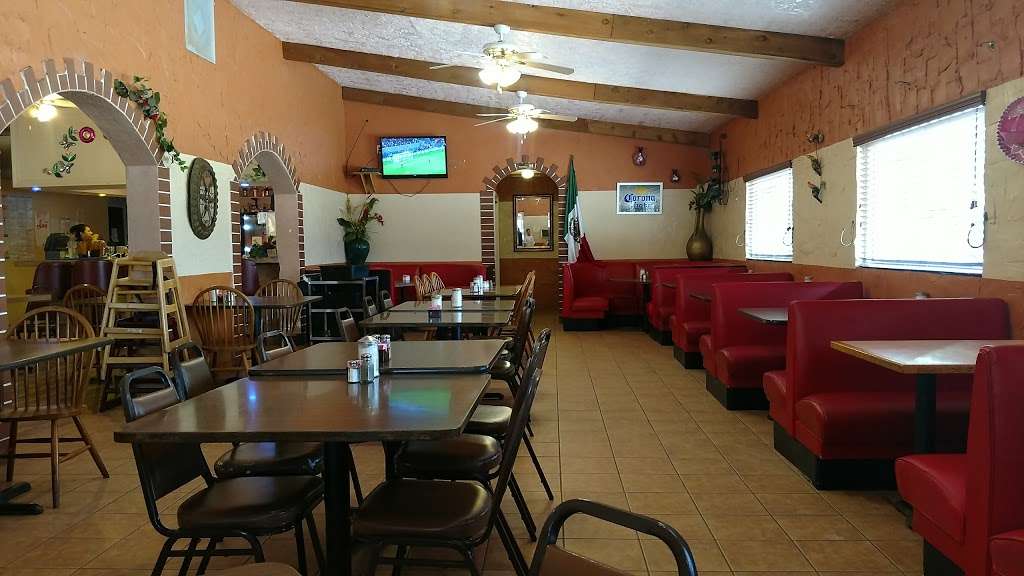 Carlos Mexican Restaurant | 3603 Aldine Mail Rte Rd, Houston, TX 77039 | Phone: (281) 442-8083