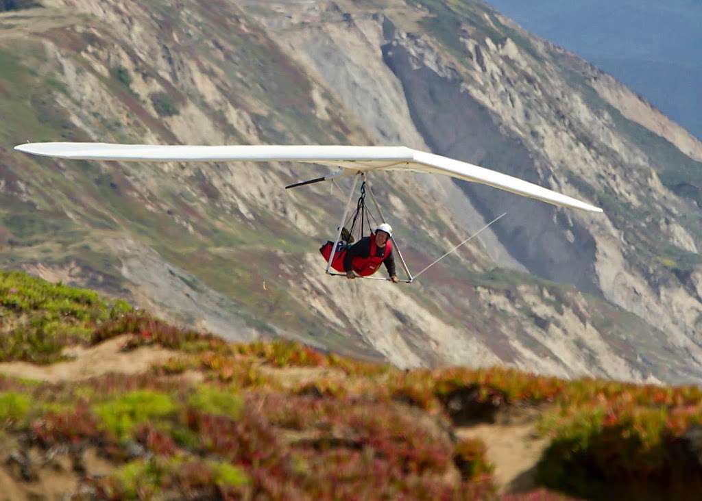 California Hang Gliding | 1517 Terra Nova Blvd, Pacifica, CA 94044, USA | Phone: (650) 451-2549