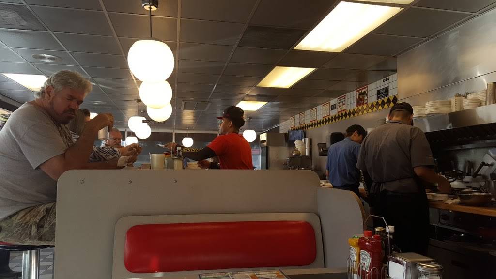 Waffle House | 1380 W Grant Rd, Tucson, AZ 85745, USA | Phone: (520) 623-4406