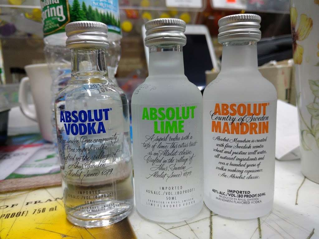 Oaklyn Discount Liquor | 210 White Horse Pike, Oaklyn, NJ 08107, USA | Phone: (856) 858-1989