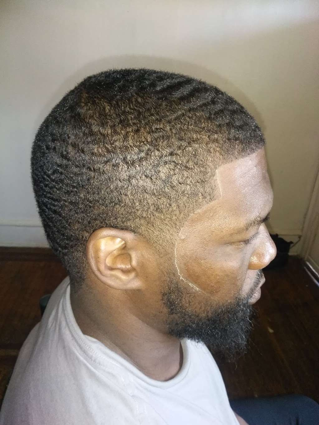 Traveling Barber Shop, Inc. | 6 West Main Street - First Floor, Norristown, PA 19401, USA | Phone: (610) 277-7800