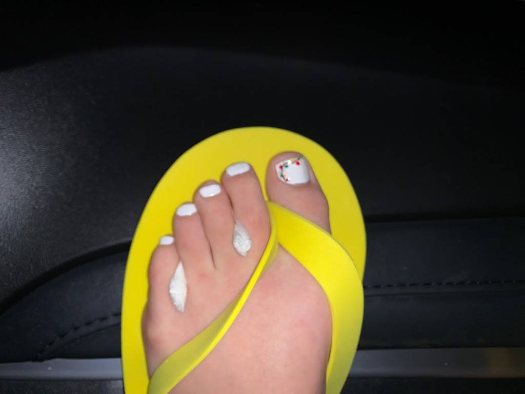 JJ Nails, Majestic Spa | 13100 Colony Pointe Blvd #111, Piedmont, OK 73078, USA | Phone: (405) 883-6565