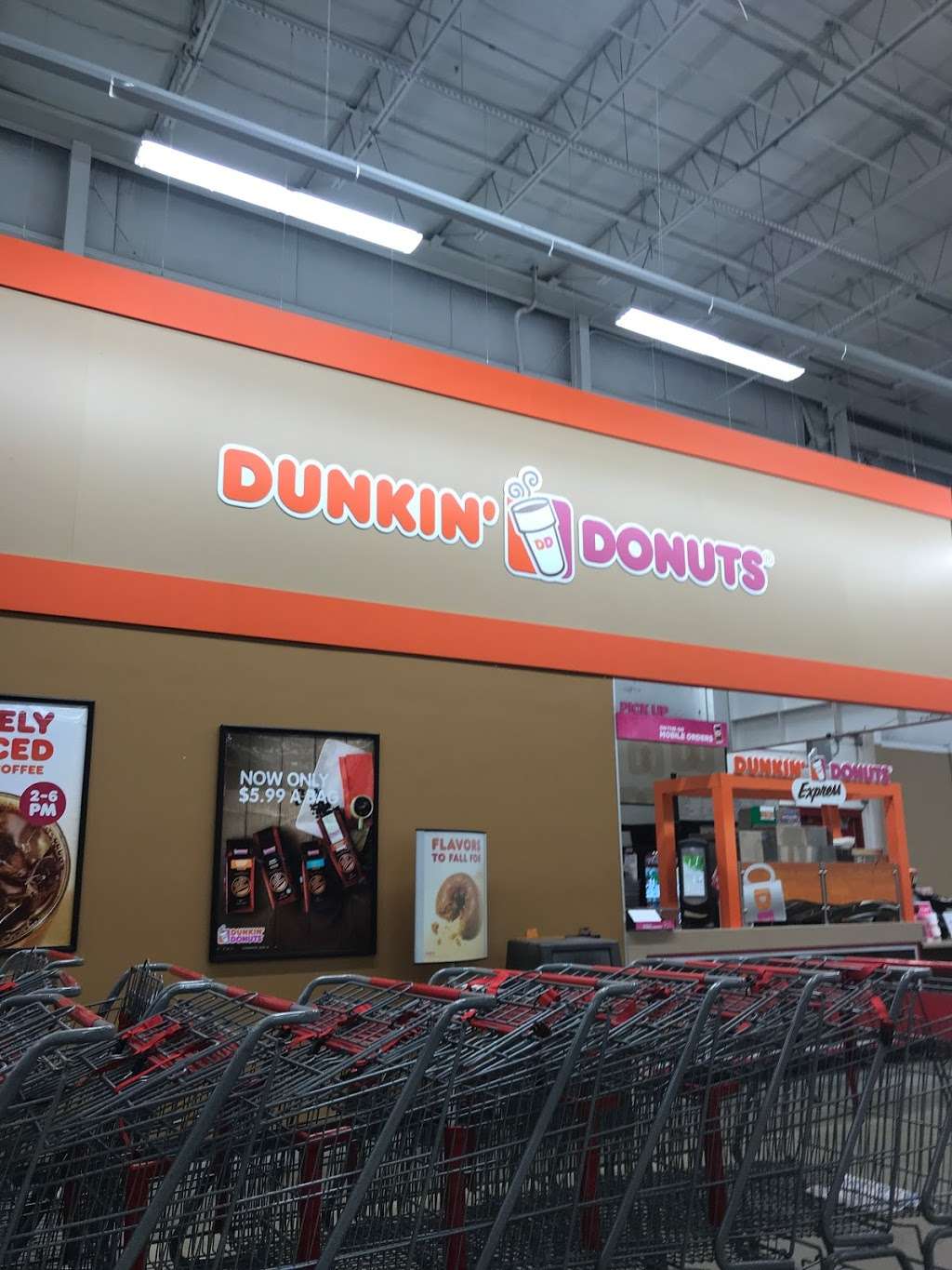 Dunkin Donuts | BJs Wholesale Club, 85 Cedar St, Stoneham, MA 02180, USA